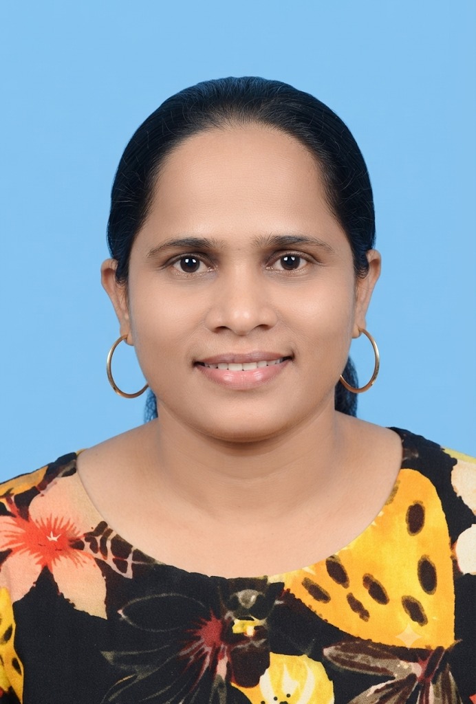 Kavita - Part time Patient Care and Elderly Care in Dahisar East, in Mumbai